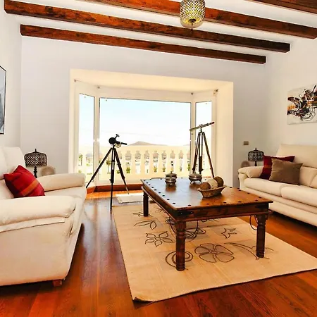 Holiday In Nazareth بيت للعطل